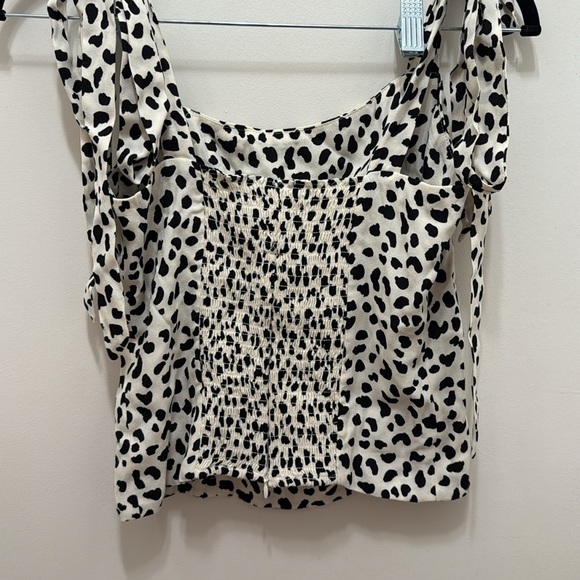 Reformation Ellora Top In Cheetah - Picture 4 of 5